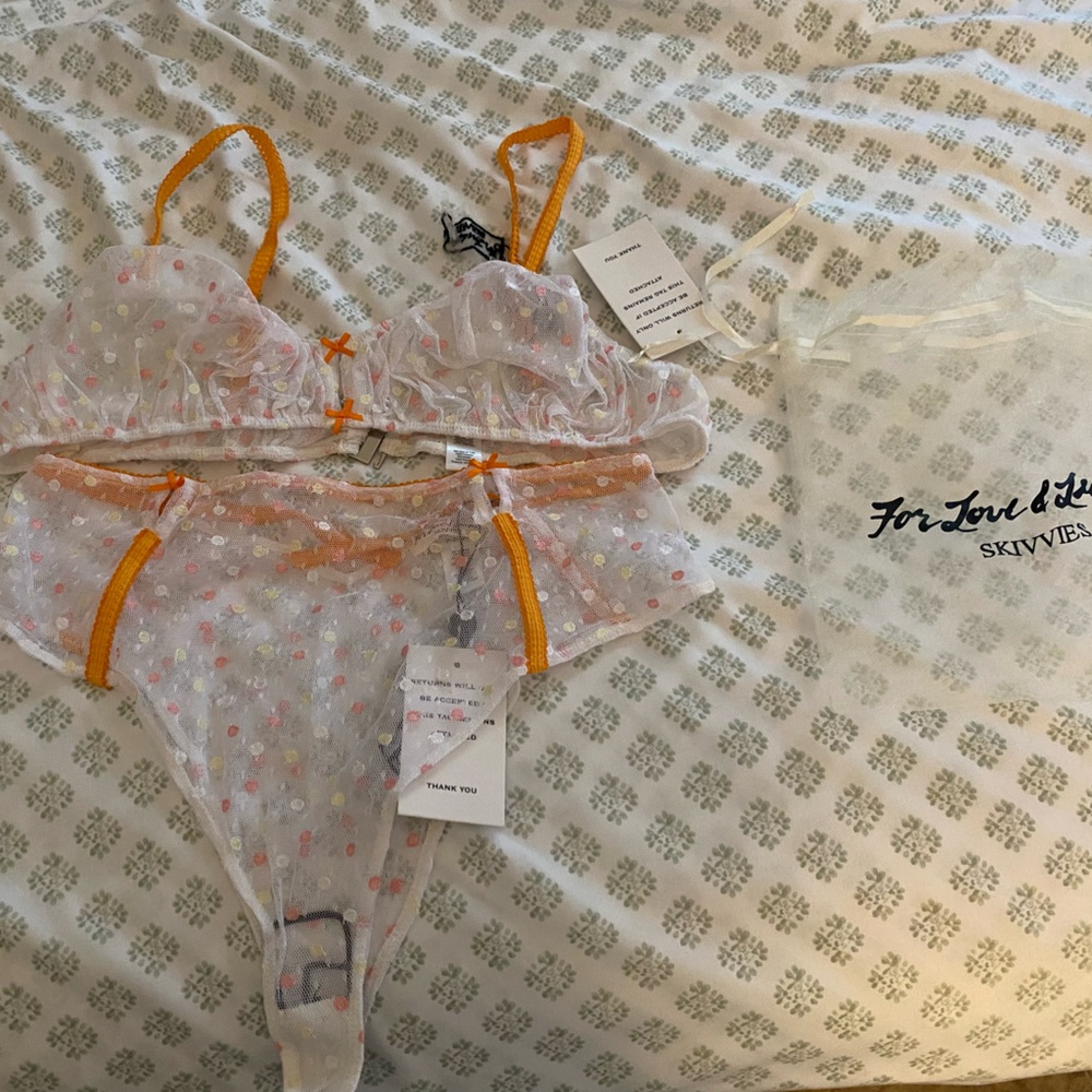 FLL lingerie set